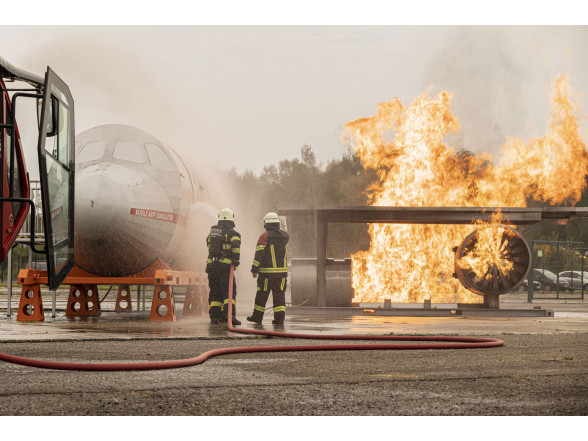 Aviācijas negadījuma simulācija Liepājā